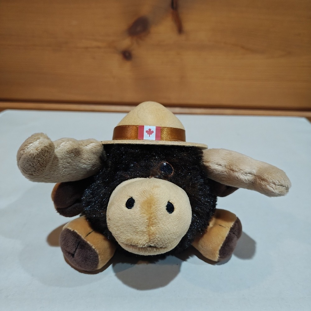 RCMP GRC Foundation Mountie Moose‎ Plush Stuffed Animal House Canada Souvenir